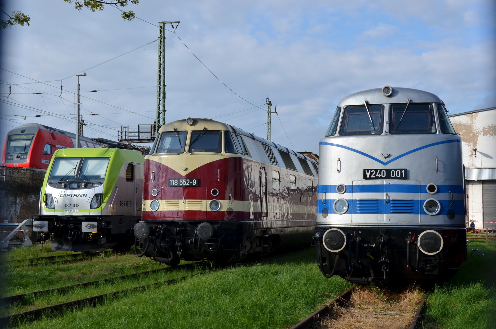 302a