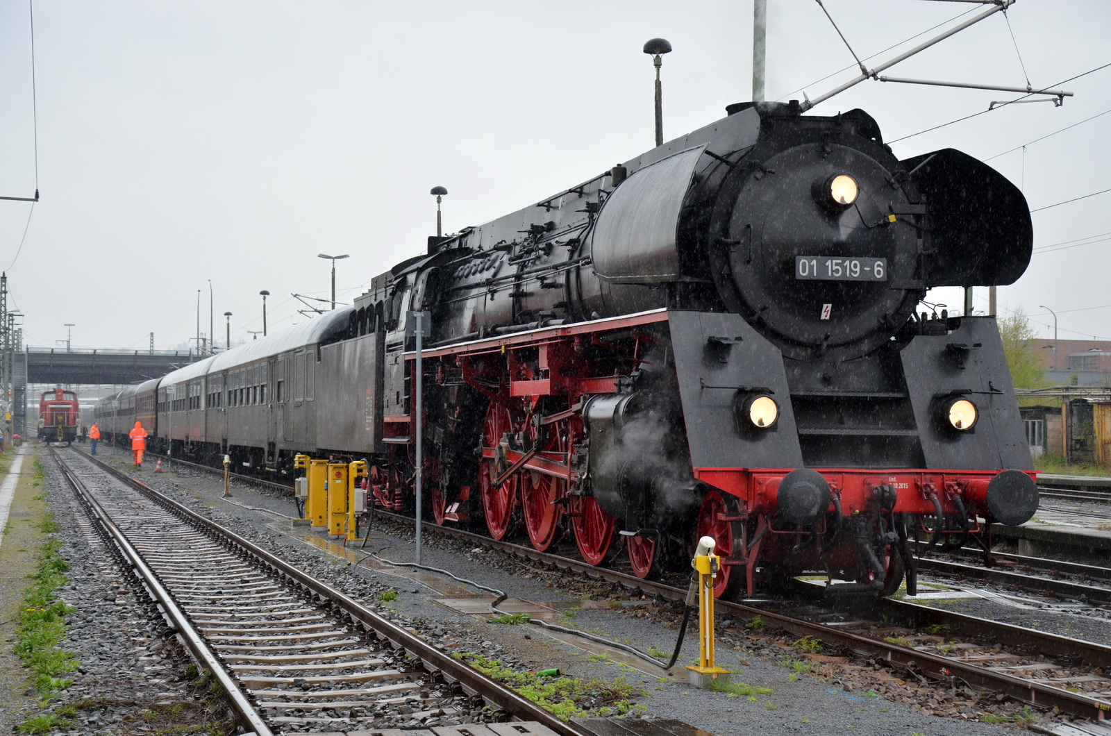 746a