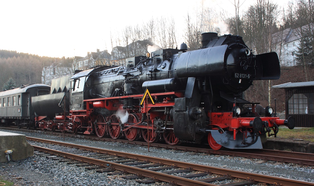 52 8131